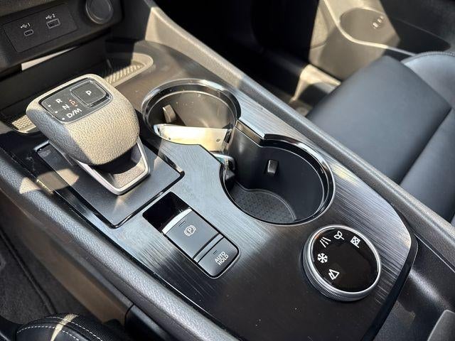 2023 Nissan Rogue AWD SV *Ltd Avail*