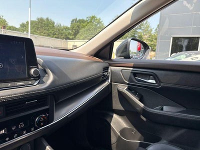 2023 Nissan Rogue AWD SV *Ltd Avail*