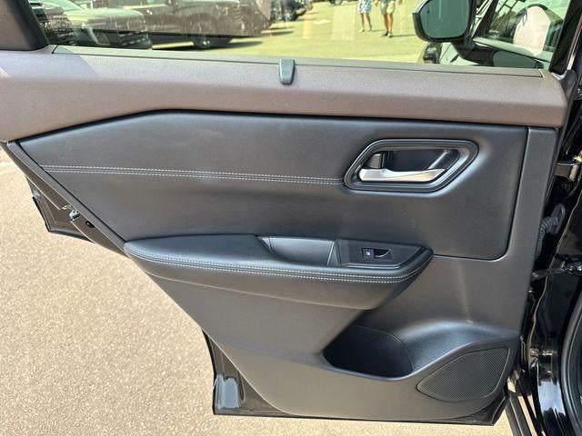 2023 Nissan Rogue AWD SV *Ltd Avail*