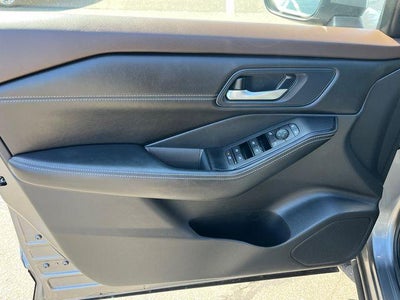 2022 Nissan Rogue AWD SV