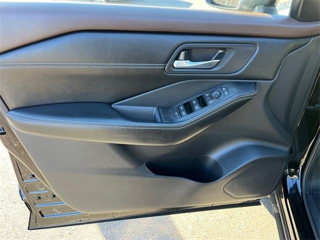 2022 Nissan Rogue AWD SV