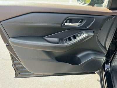 2023 Nissan Rogue AWD SV