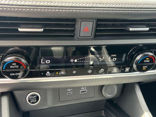 2023 Nissan Rogue AWD SV