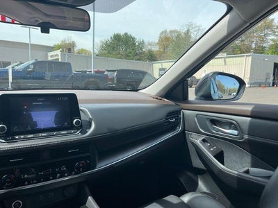 2023 Nissan Rogue AWD SV