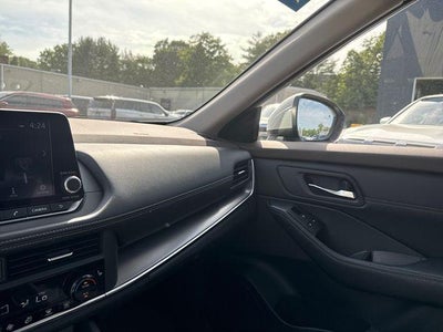 2023 Nissan Rogue AWD SV