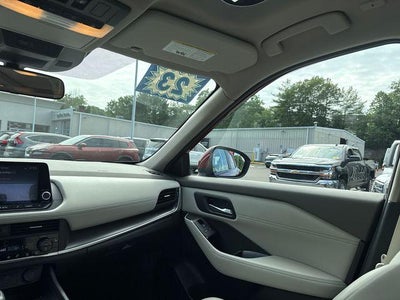 2023 Nissan Rogue AWD SV