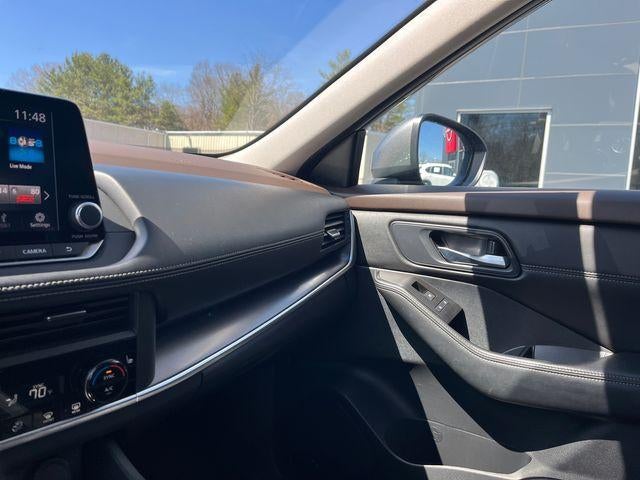 2023 Nissan Rogue AWD SV