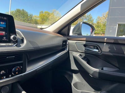 2023 Nissan Rogue AWD SV