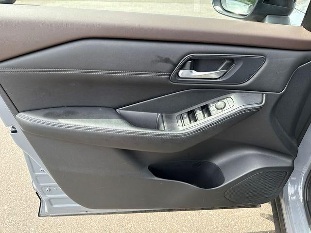 2023 Nissan Rogue AWD SV