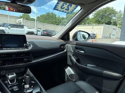 2023 Nissan Rogue AWD SV