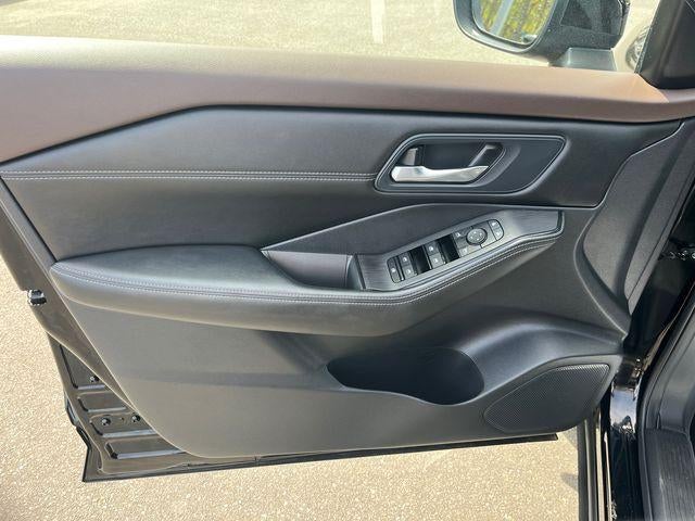2023 Nissan Rogue AWD SV