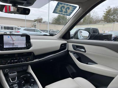 2022 Nissan Rogue AWD SL