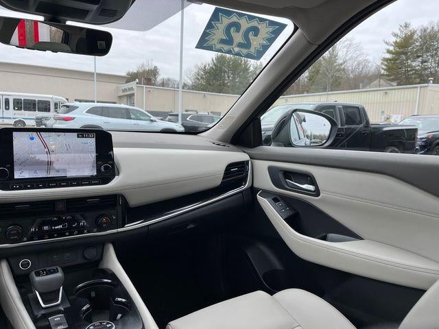 2022 Nissan Rogue AWD SL