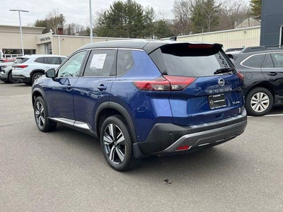 2022 Nissan Rogue AWD SL