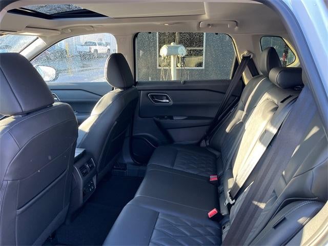 2026 Nissan Rogue AWD Platinum *Ltd Avail*