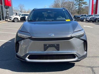 2023 Toyota bZ4X Limited AWD (Natl)