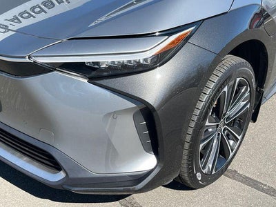 2023 Toyota bZ4X Limited AWD (Natl)