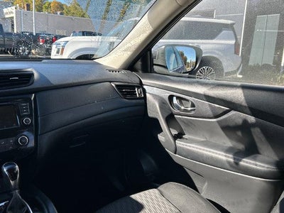 2018 Nissan Rogue AWD S