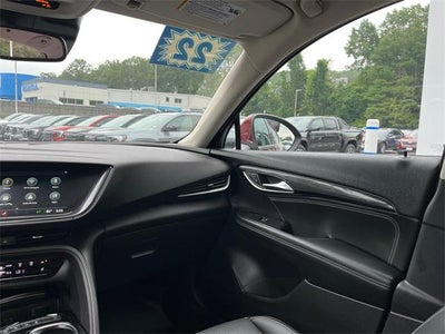 2022 Buick Envision AWD 4dr Essence