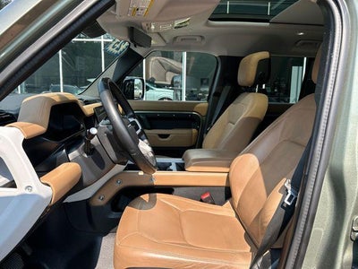 2025 Land Rover Defender 110 P300 S