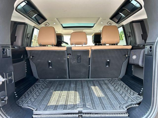 2025 Land Rover Defender 110 P300 S