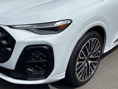 2025 Audi SQ5 Premium Plus 3.0 TFSI quattro