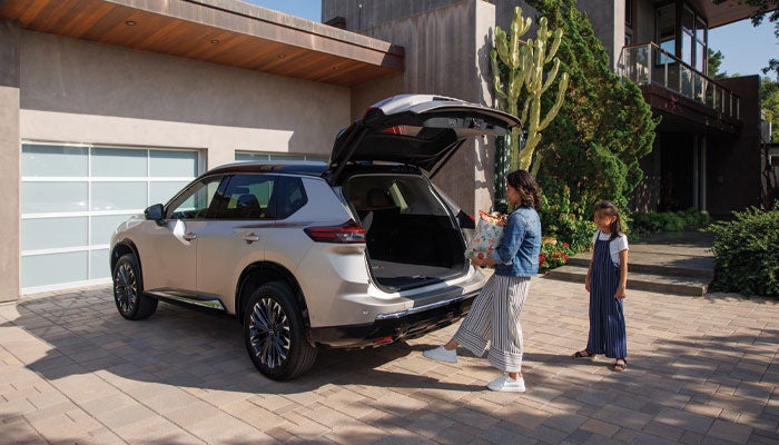 D'Addario Nissan in Shelton CT