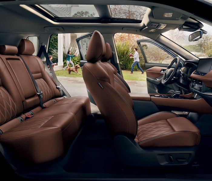 D'Addario Nissan in Shelton CT