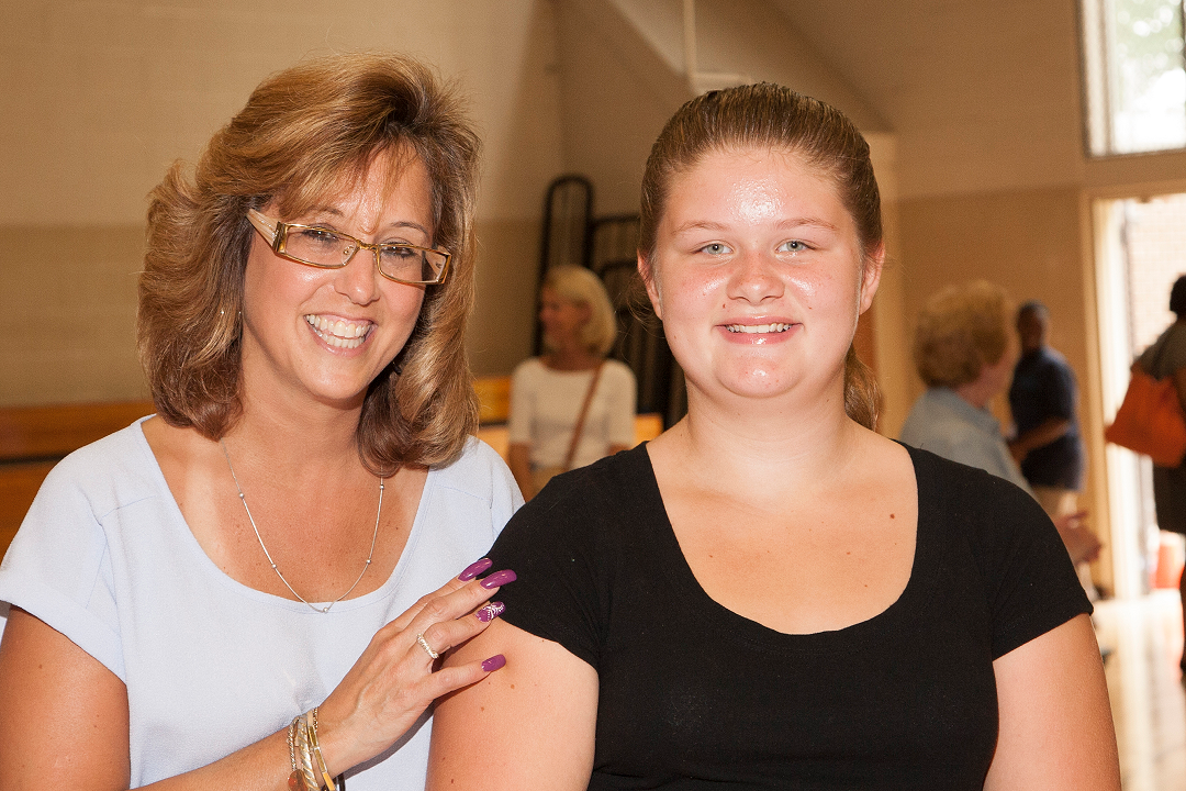 #Derby, Seymour and Shelton Schools Kickoff Valley United Way’s Community Campaign!